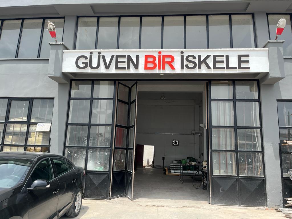 Teleskopik Direk,Güvenlikli İskele,Cuplock İskele,Alman İskele,Flanşlı İskele,Mobil İskele,Ayar Mili,Kenar Korum Sistemleri,
Tayrot-Kalıp Kilidi (Çiroz),mantolama uygulamalarımız,çatı yalıtım uygulamalarımız,tam güvenlikle iskele imatlarımız,tam güvenlikli iskele